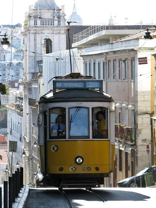 Apartment B1 Bairro Alto - Bica Spacious Bright Lisbon