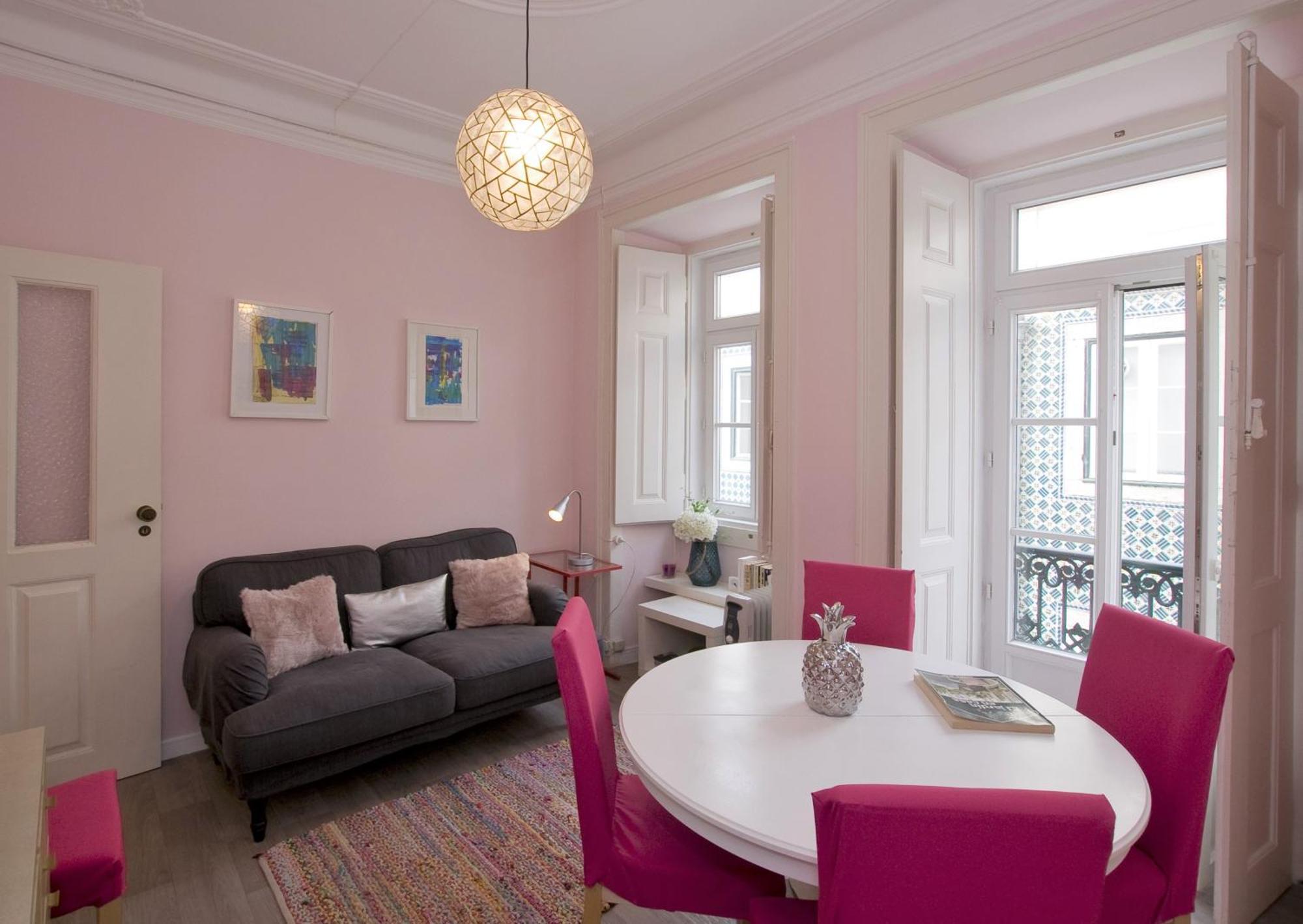 B1 Bairro Alto - Bica Spacious Bright