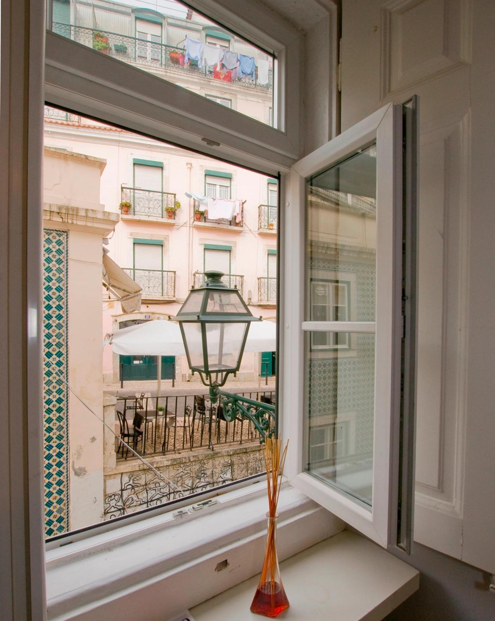 Apartment B1 Bairro Alto - Bica Spacious Bright