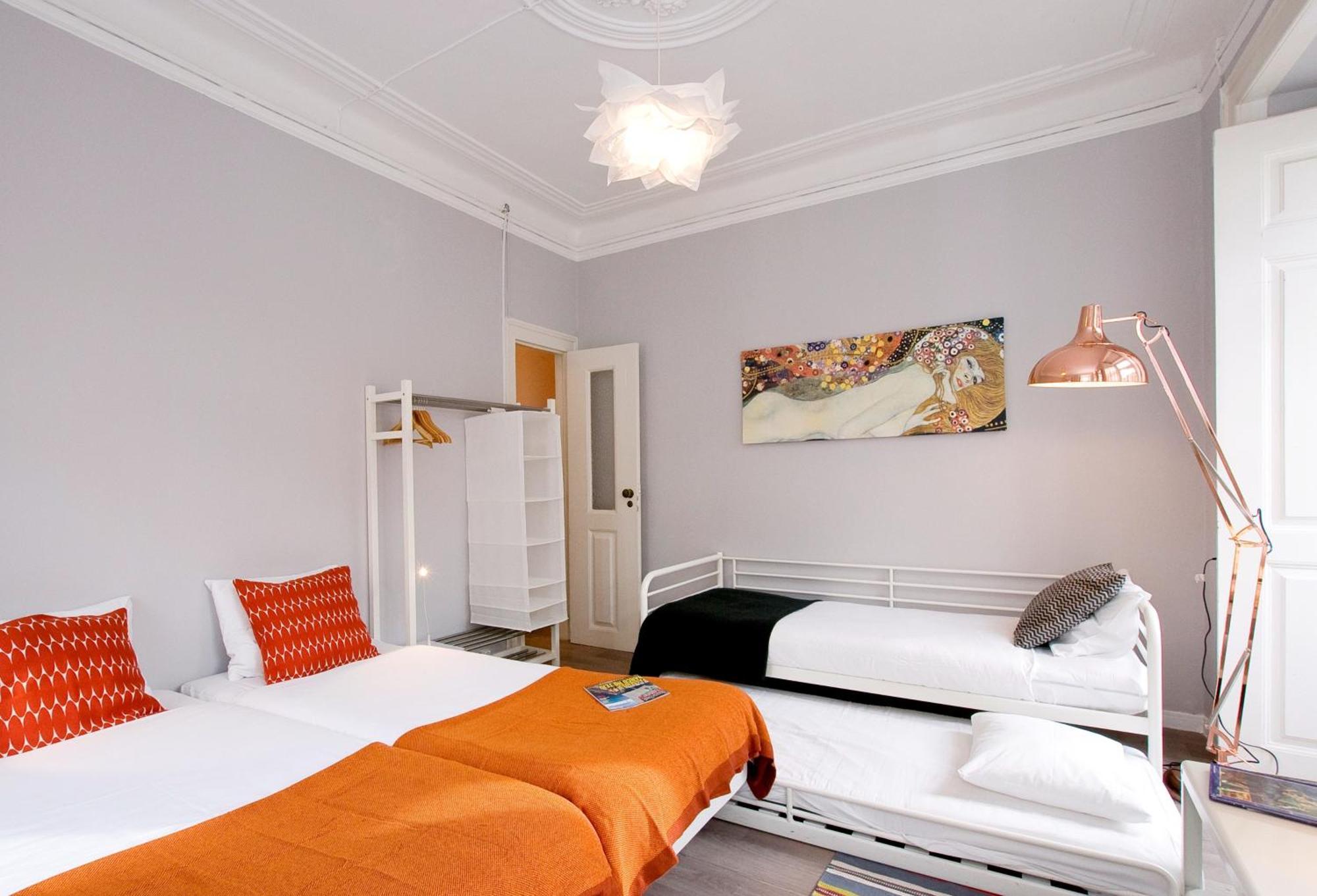 Apartment B1 Bairro Alto - Bica Spacious Bright Lisbon